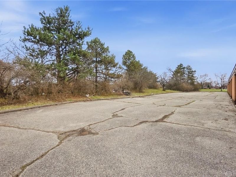 133 W Hebble Avenue, Fairborn, OH 45324 Photo 11