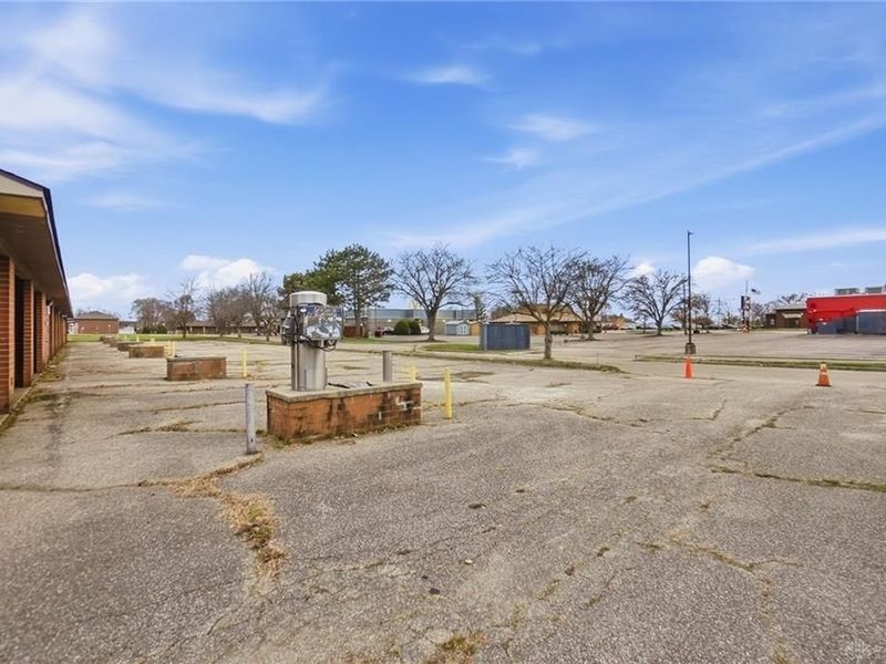 133 W Hebble Avenue, Fairborn, OH 45324 Photo 5