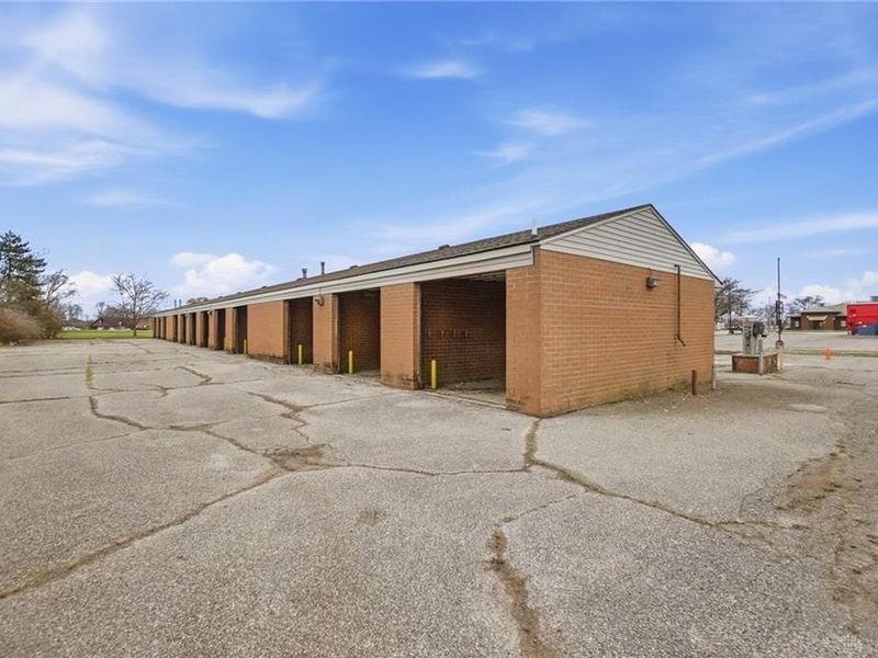 133 W Hebble Avenue, Fairborn, OH 45324 Photo 9