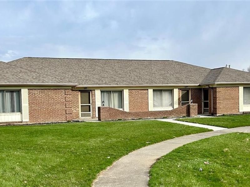 815-821 Sussex Place, Vandalia, OH 45377 Photo 2