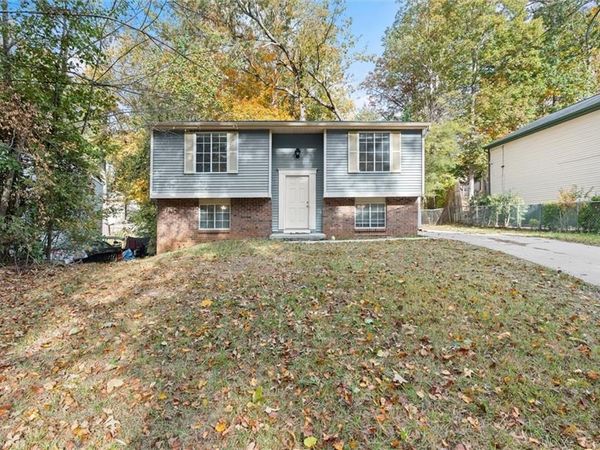 2116 Scarbrough Road, Stone Mountain, GA 30088
