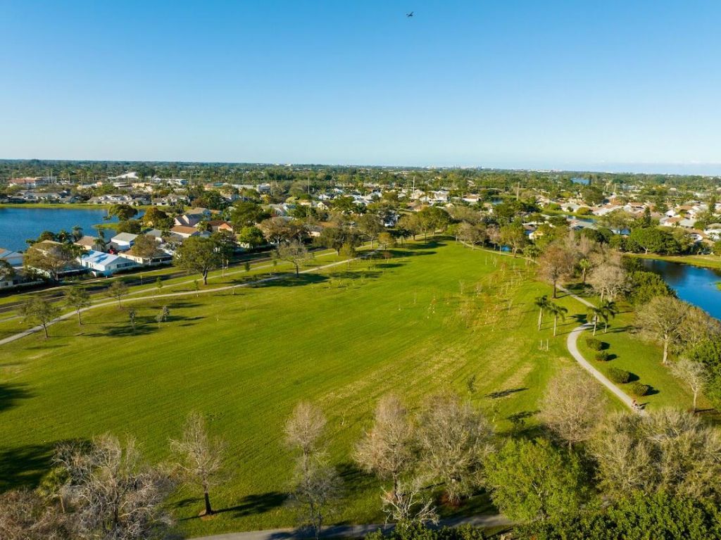 22 Walcott Drive, Boynton Beach, FL 33426 Photo