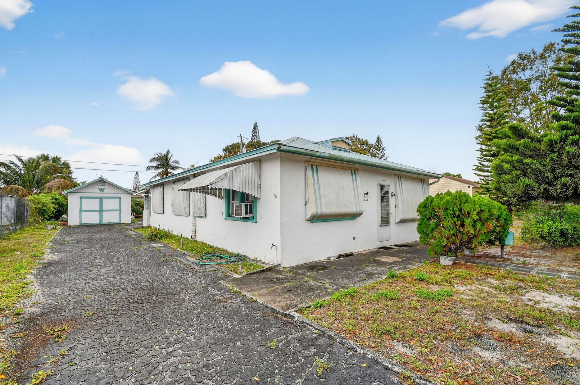 620 58th Street, West Palm Beach, FL 33407 Photo