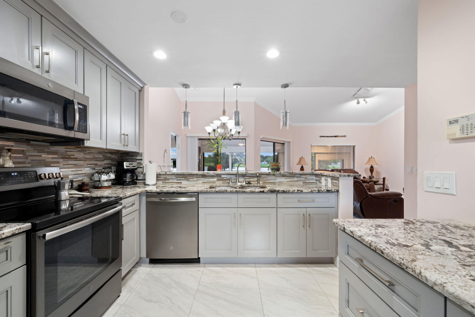 8216 Waterline Drive, Boynton Beach, FL 33472 Photo