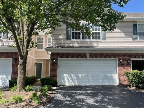 160 Concord Drive S, Unit 160, Oswego, IL 60543