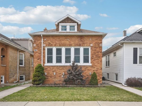 2928 N Rutherford Avenue, Chicago, IL 60634