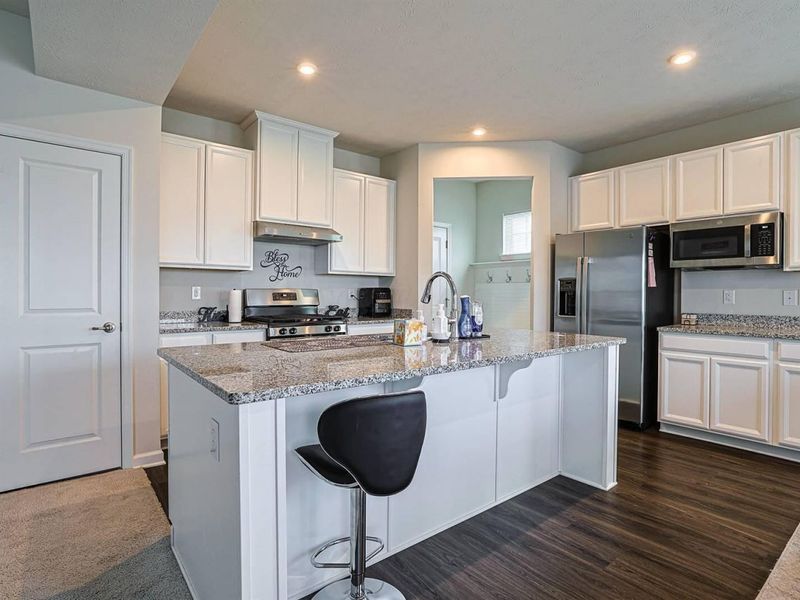 320 Chevington Chase , Tipp City, OH 45371 Photo 14