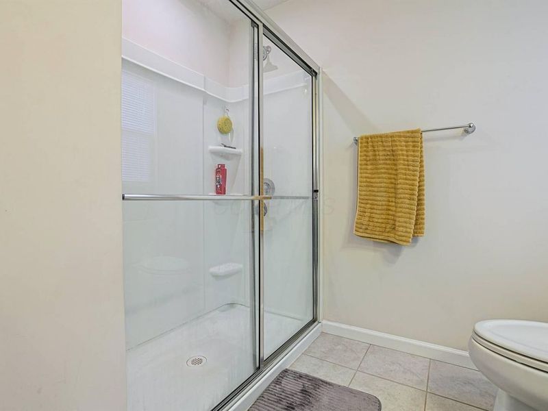 320 Chevington Chase , Tipp City, OH 45371 Photo 24