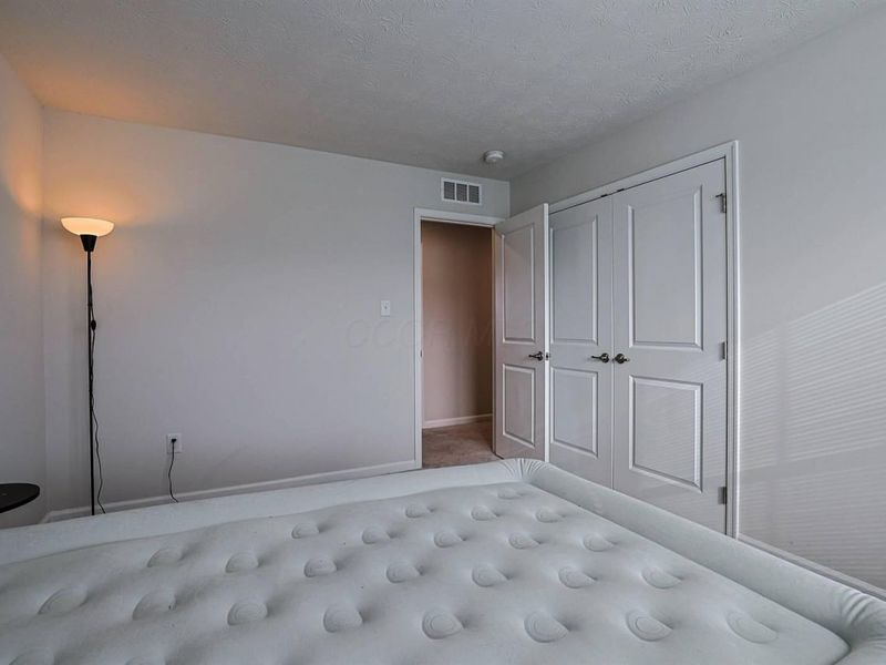 320 Chevington Chase , Tipp City, OH 45371 Photo 27