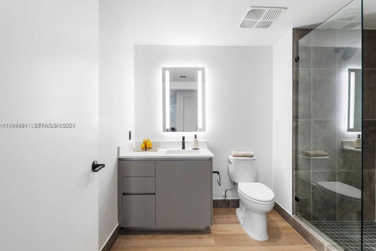 307 SW 5th St, Unit S2, Fort Lauderdale, FL 33315 Photo