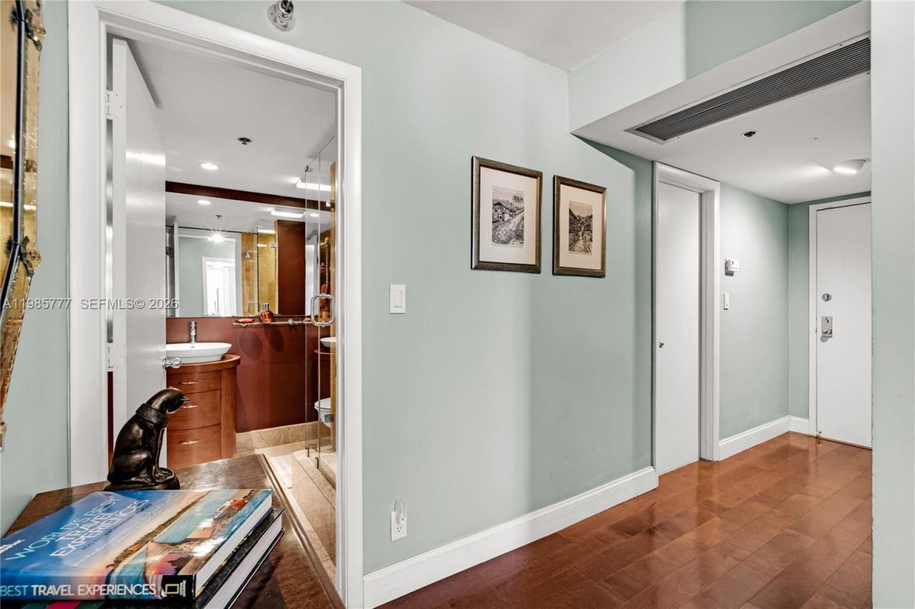 2025 Brickell Ave , Unit 1703, Miami, FL 33129 Photo