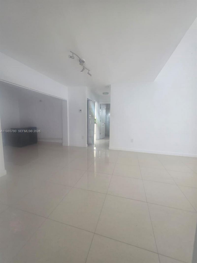 710 SW 99th Ct Cir , Miami, FL 33174 Photo