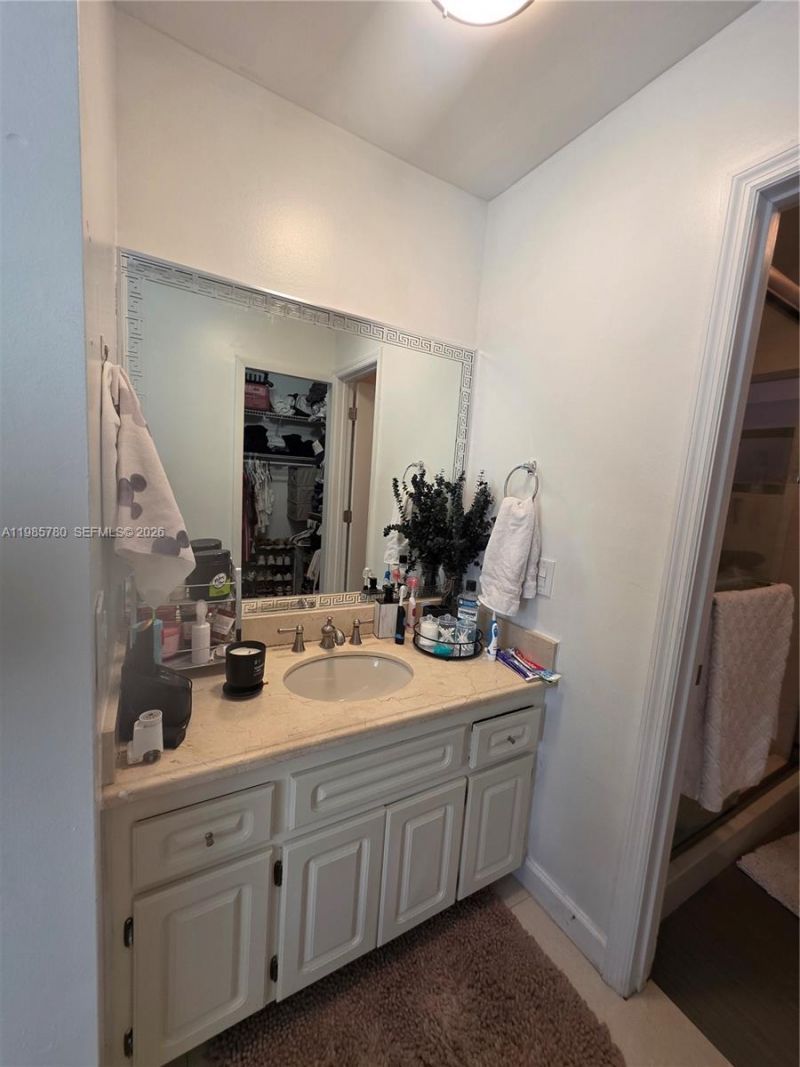 710 SW 99th Ct Cir, Miami, FL 33174 Photo