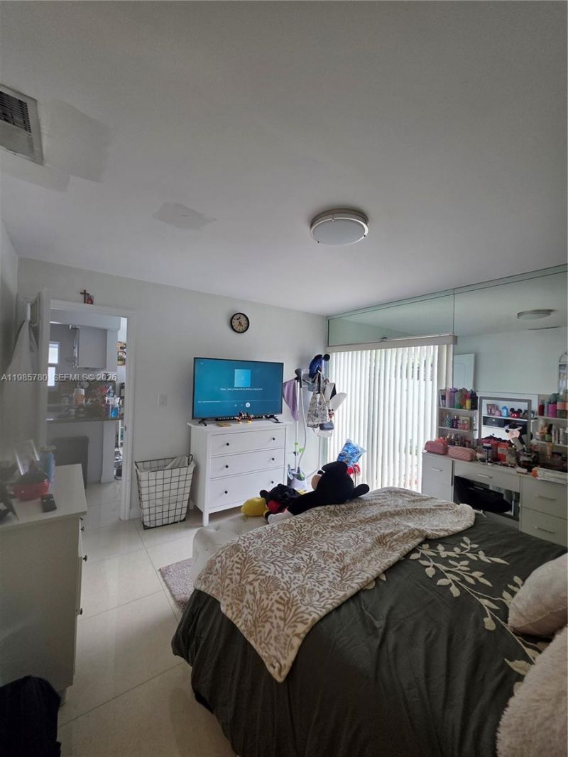 710 SW 99th Ct Cir, Miami, FL 33174 Photo