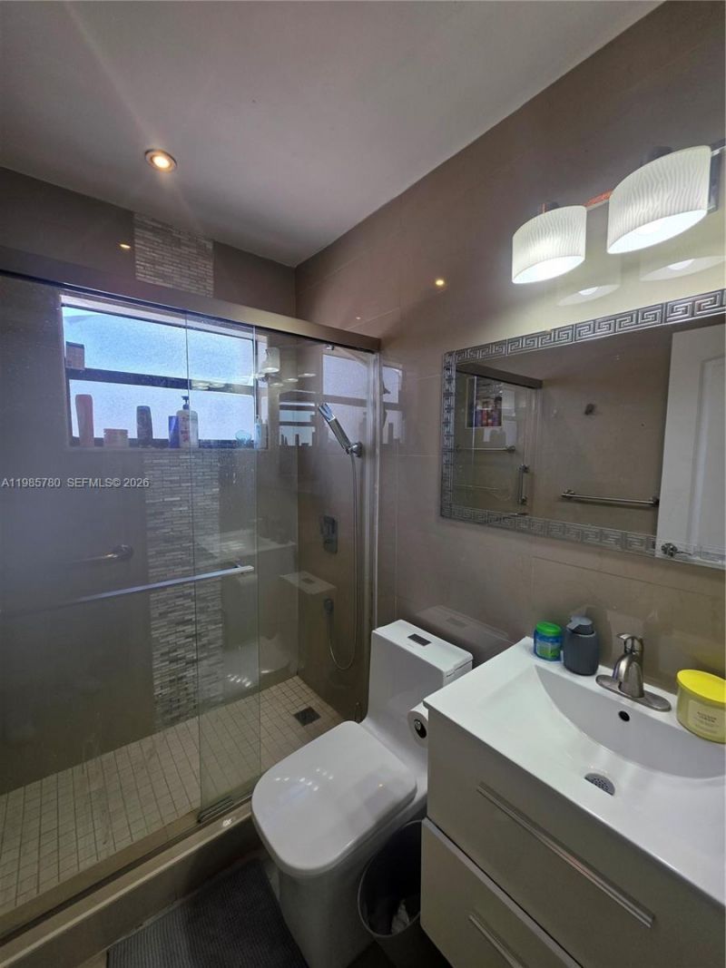 710 SW 99th Ct Cir, Miami, FL 33174 Photo