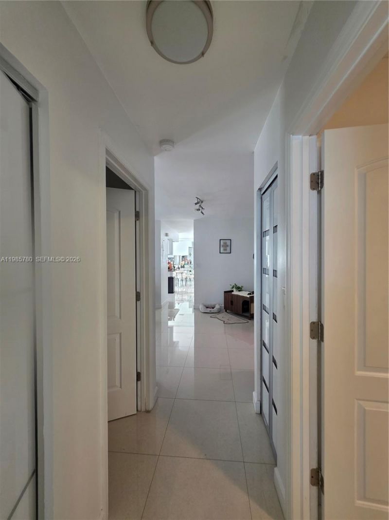 710 SW 99th Ct Cir, Miami, FL 33174 Photo