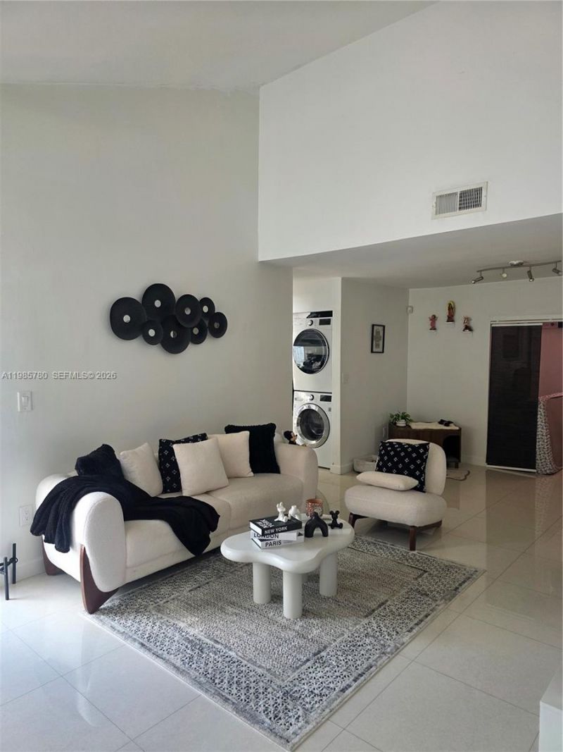 710 SW 99th Ct Cir, Miami, FL 33174 Photo