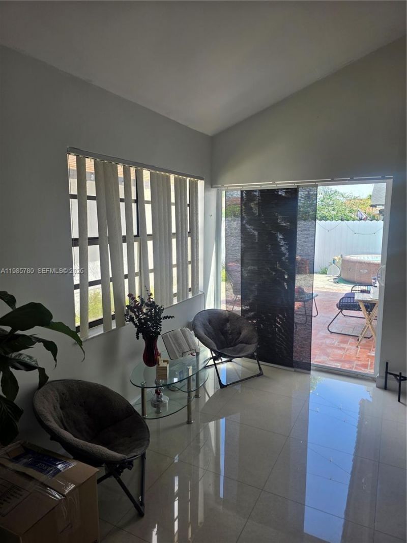 710 SW 99th Ct Cir, Miami, FL 33174 Photo