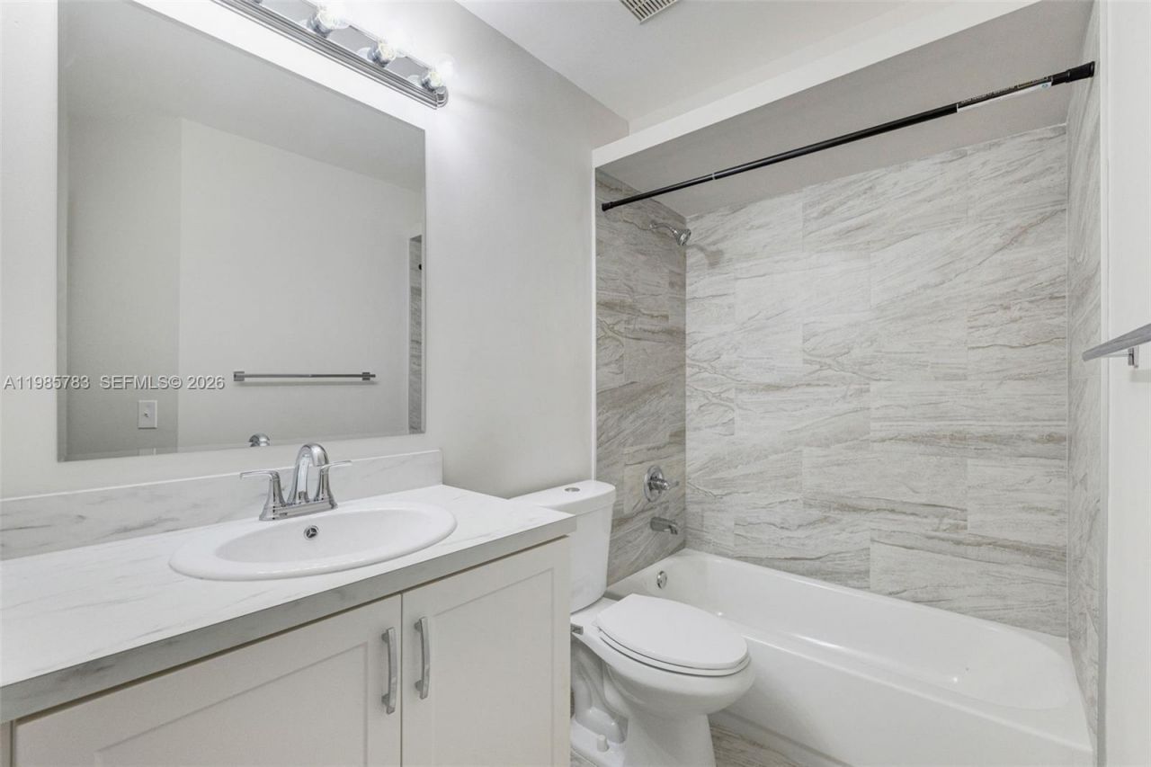 15750 SW 92nd Ave, Unit 29C, Palmetto Bay, FL 33157 Photo