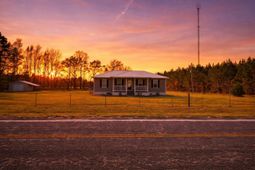 408 Cattle Creek Road photo 4