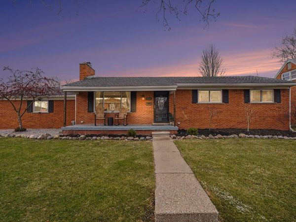 7725 N Henry Ruff Road, Westland, MI 48185