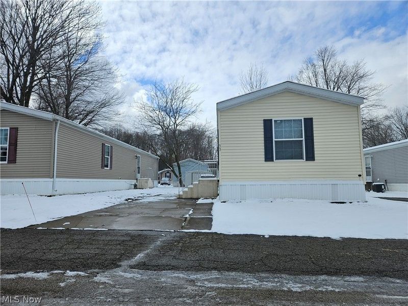 202 W Main Road , Unit 93, Conneaut, OH 44030 Photo 2