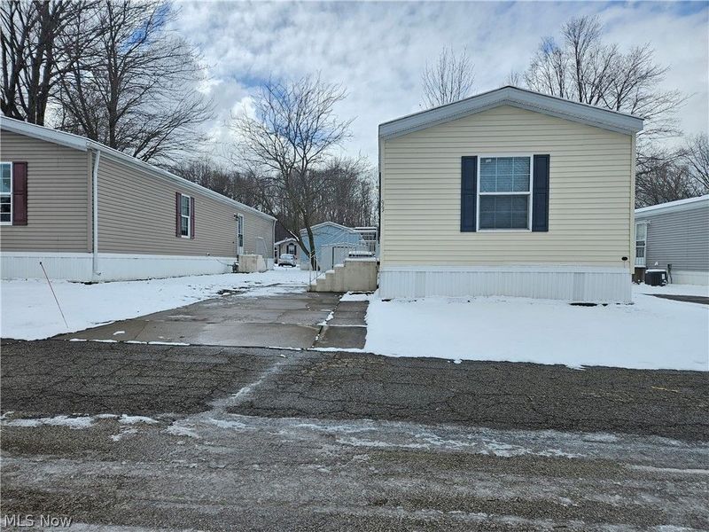 202 W Main Road , Unit 93, Conneaut, OH 44030 Photo 3