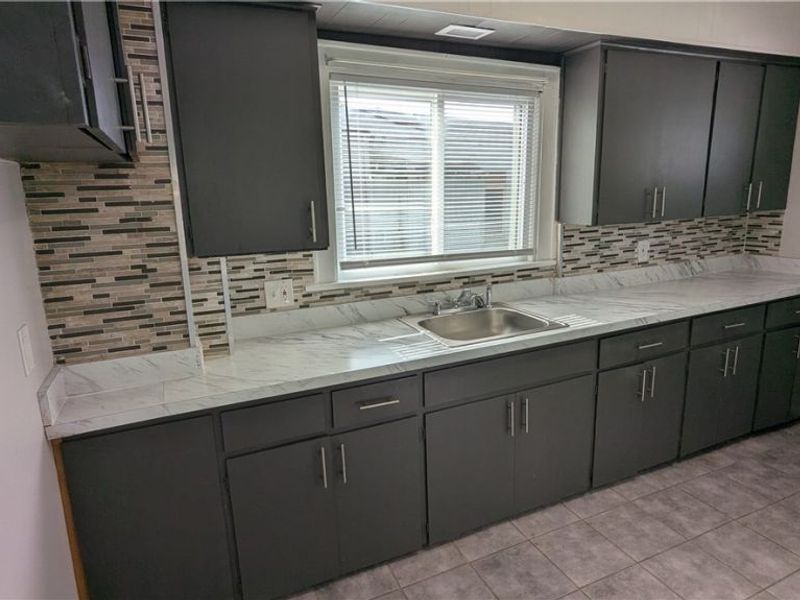 2248 East Avenue, Akron, OH 44314 Photo 12