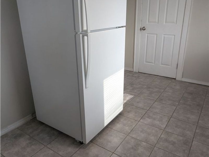 2248 East Avenue, Akron, OH 44314 Photo 16