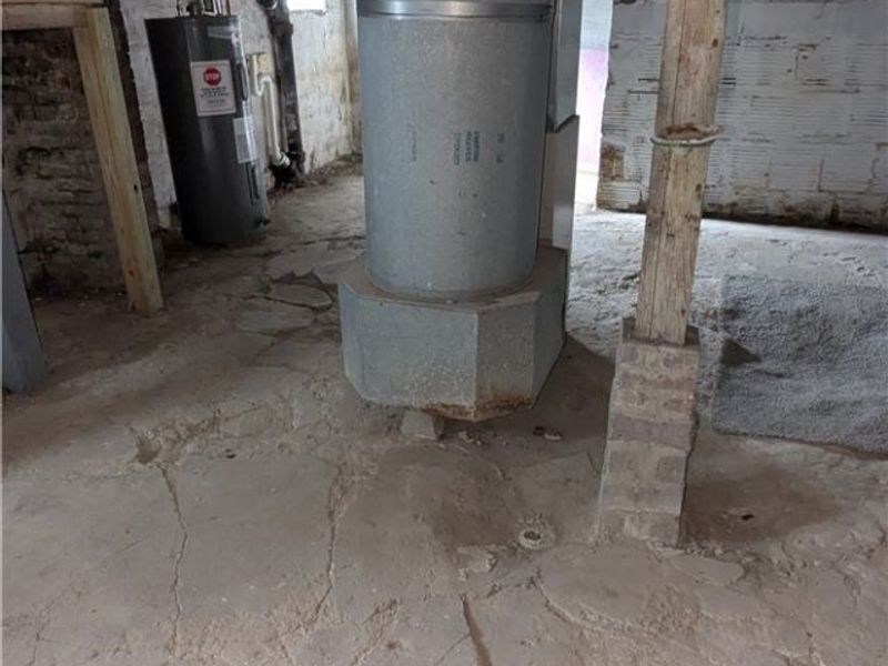 2248 East Avenue, Akron, OH 44314 Photo 18