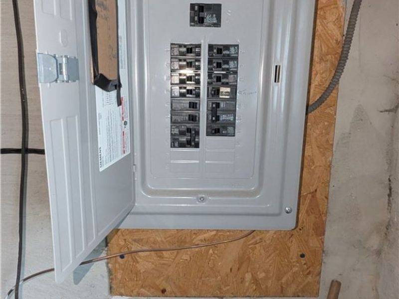 2248 East Avenue, Akron, OH 44314 Photo 23