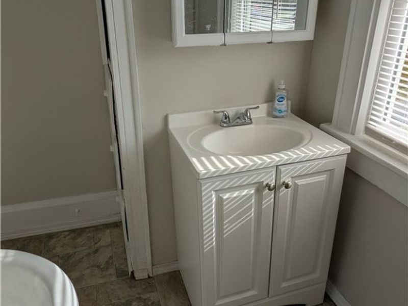 2248 East Avenue, Akron, OH 44314 Photo 37