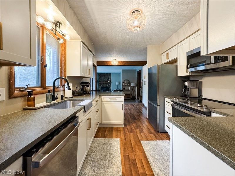 2412 Audubon Road, Akron, OH 44320 Photo 9