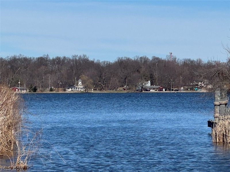 Lakeside Drive, Lakemore, OH 44250 Photo 5