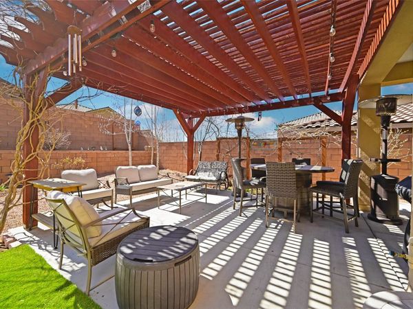 4142 Las Brisas , Santa Fe, NM 87507