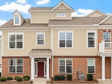 10530 Sablewood Drive, Unit 215, Raleigh, NC 27617