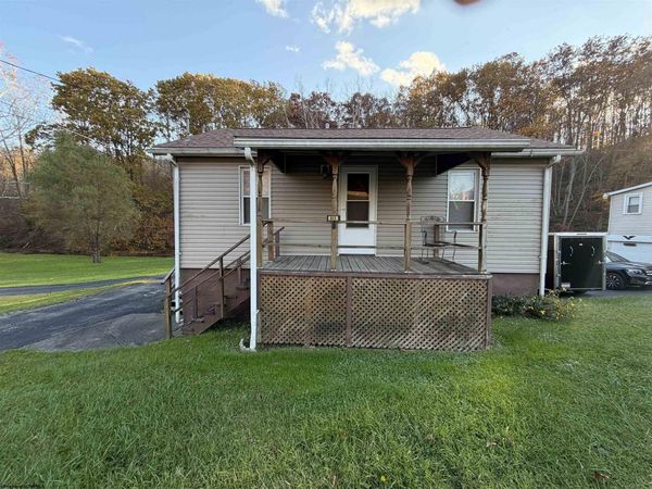 813 US Hwy 33 West, Weston, WV 26452