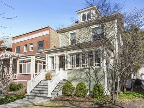 5231 N Lakewood Avenue, Chicago, IL 60640