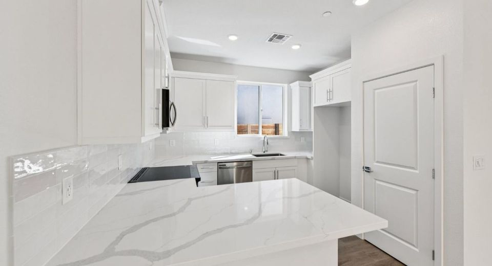 6441 Ventris Walk, Sacramento, CA 95823 Photo