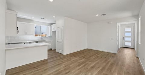 6441 Ventris Walk, Sacramento, CA 95823 Photo