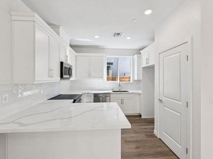 6441 Ventris Walk, Sacramento, CA 95823 Photo