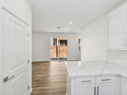 6441 Ventris Walk, Sacramento, CA 95823 Photo