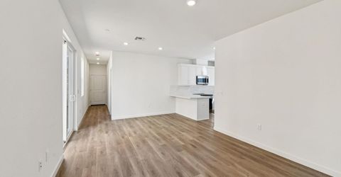6441 Ventris Walk, Sacramento, CA 95823 Photo