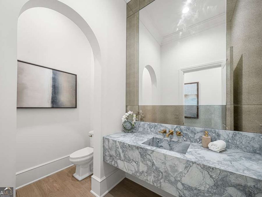 Property Image 62