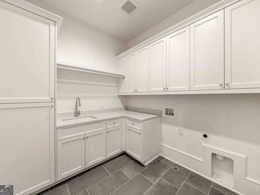 Property Image 93