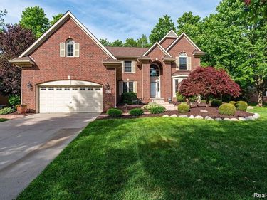 41240 Clermont Avenue, Novi, MI 48375