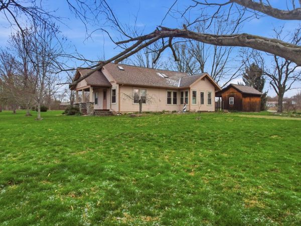 1614 State Route 133, Bethel, OH 45106