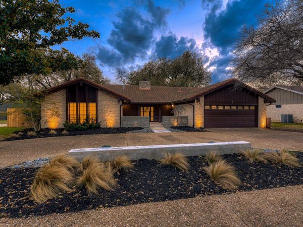 2209 Baltusrol DR , Austin, TX 78747