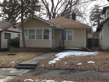 3455 James Avenue N, Minneapolis, MN 55412