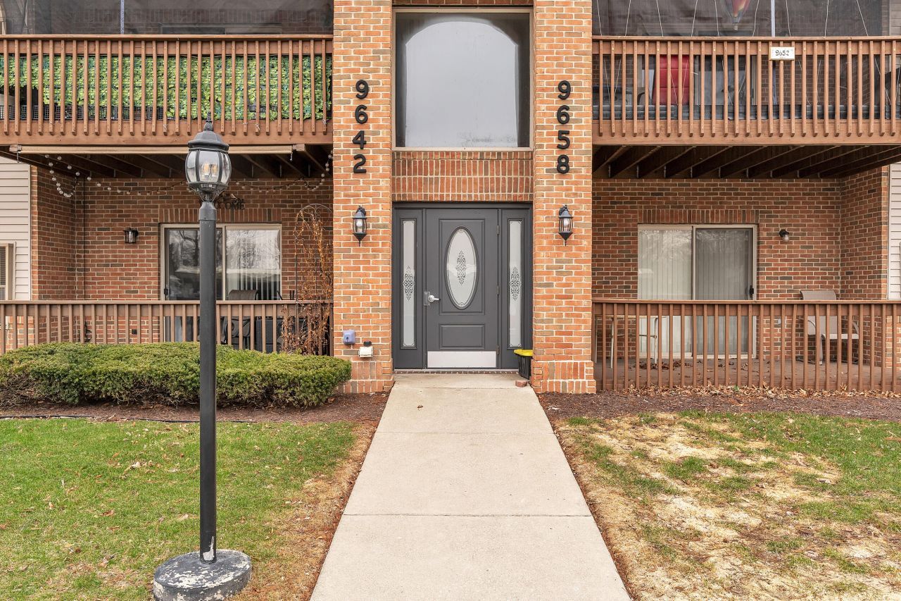 9644 Sawgrass Court, Van Buren Township, MI 48111 Main Photo